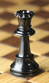 200px-Chess_piece_-_Black_queen